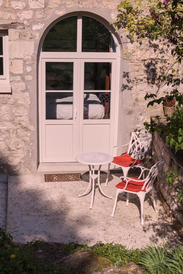 Chez Jules Et Leonie Bed & Breakfast Valmondois Eksteriør bilde
